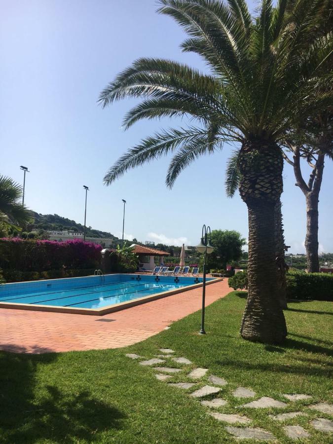 Villa Moma Giardino, Tennis E Piscina Panoramica Ischia Exteriör bild